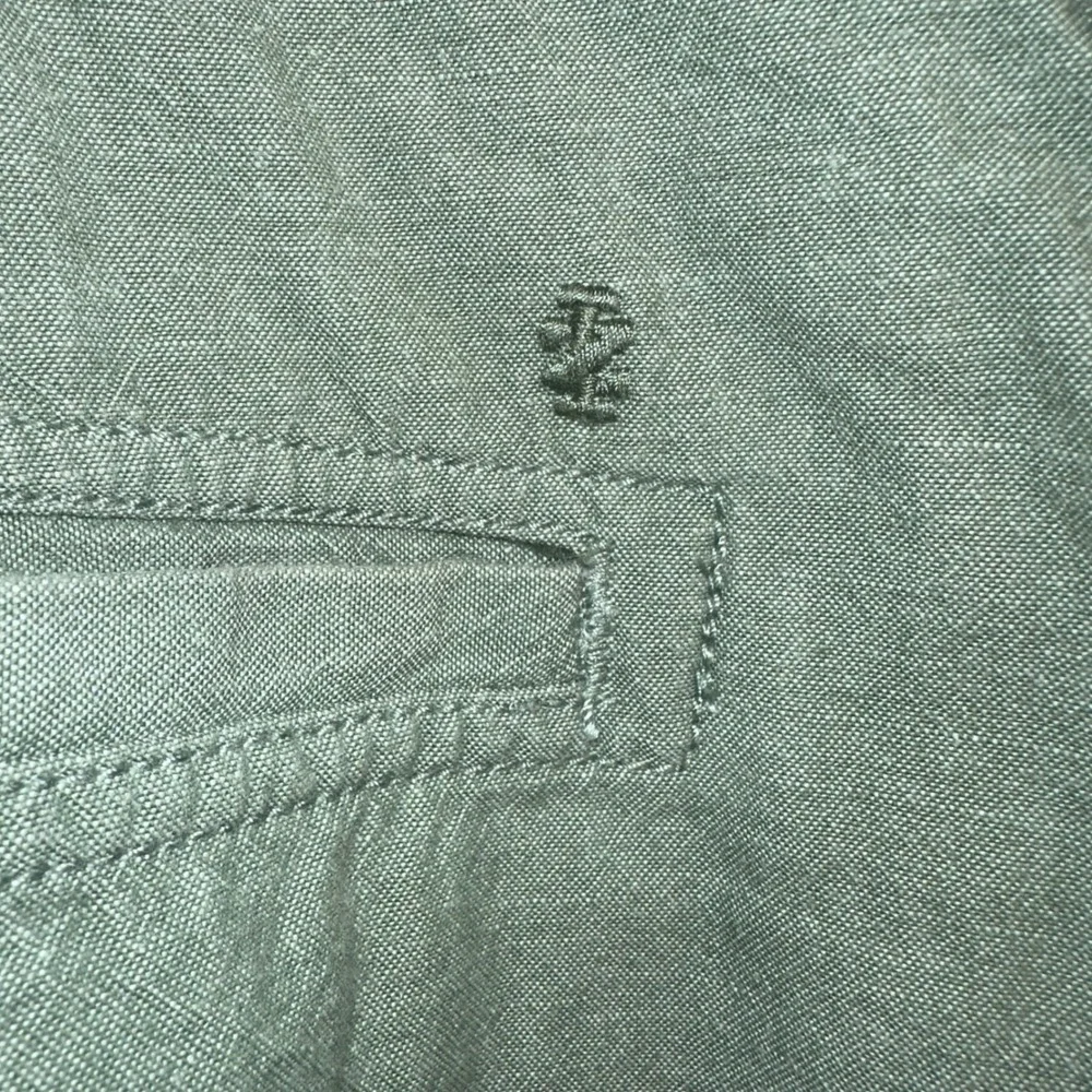 IZOD‎ Mens Luxury Sport Shorts Green Size 40 Casual Chino Style